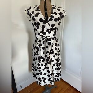 Banana Republic size 8 wrap dress